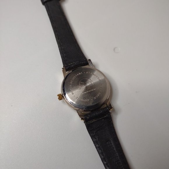 USBC Leather Band Watch - Picture 9 of 14